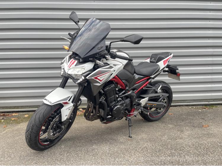 KAWASAKI Z 900