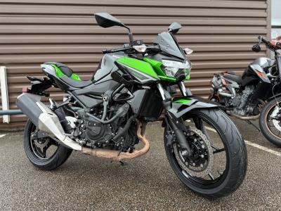 KAWASAKI Z400
