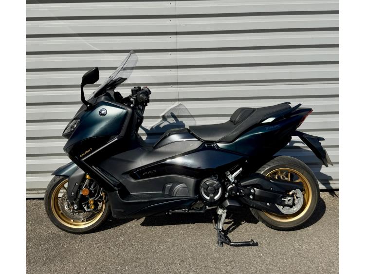YAMAHA T-MAX 560 TECH MAX
