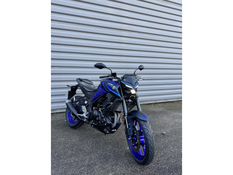 YAMAHA MT-03  MT03