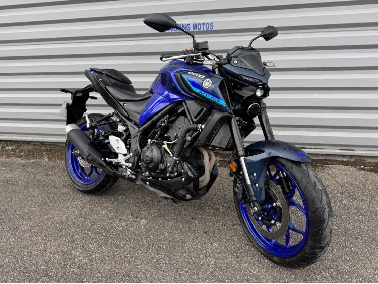 YAMAHA MT-03