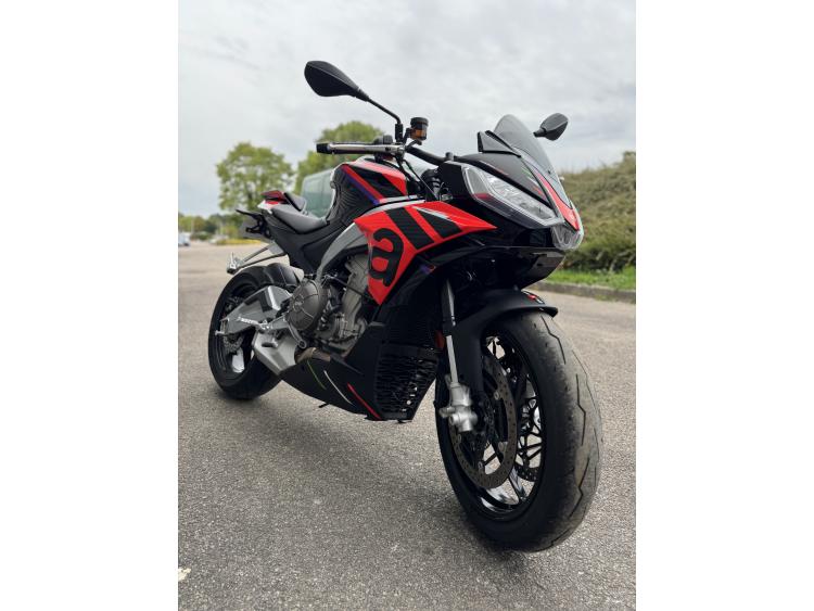 APRILIA TUONO 660 FACTORY