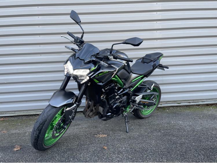 KAWASAKI Z 900