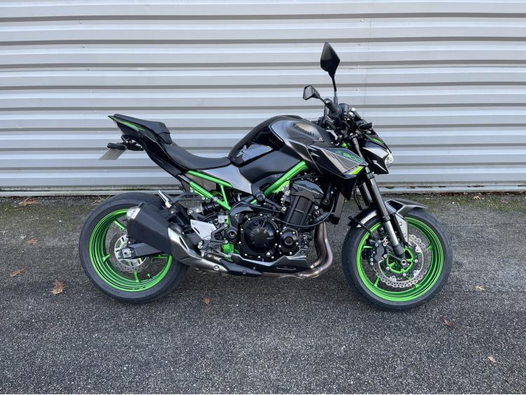 KAWASAKI Z 900