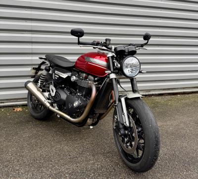 TRIUMPH SPEED TWIN 1200