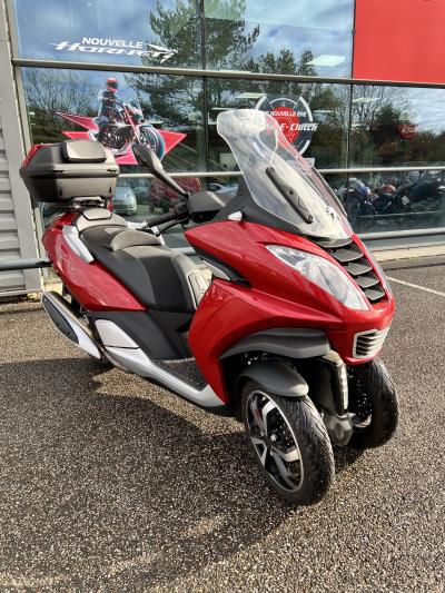 PEUGEOT METROPOLIS 400