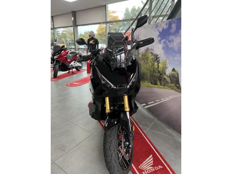 HONDA X-ADV 750