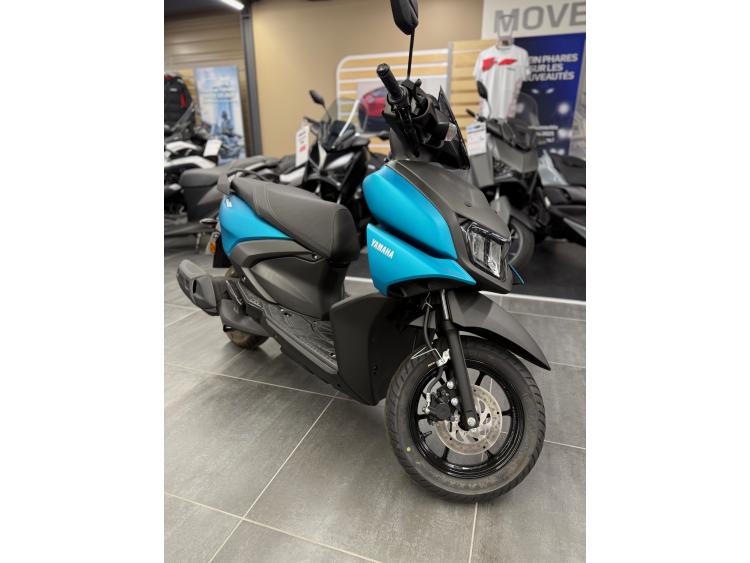 YAMAHA RayZR 125
