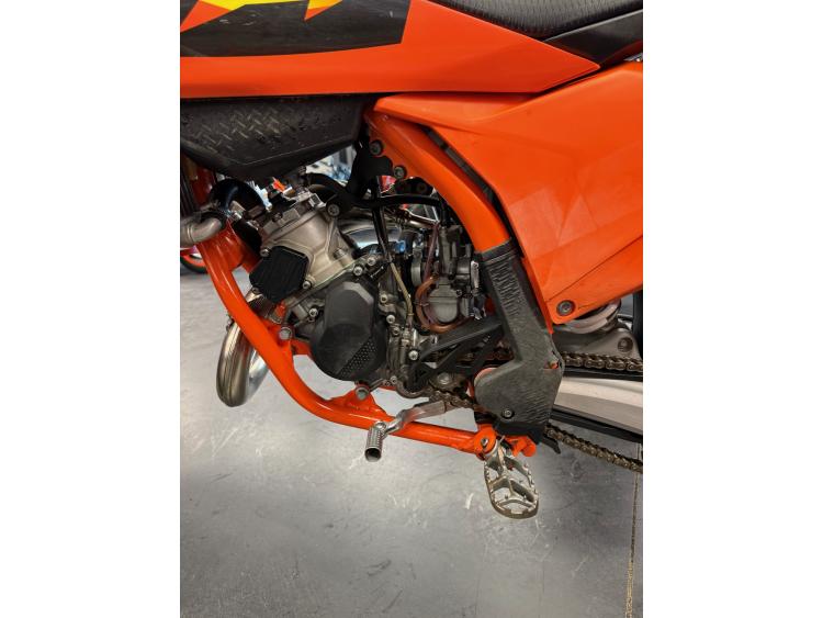 KTM 85 SX 2025 PETITES ROUES