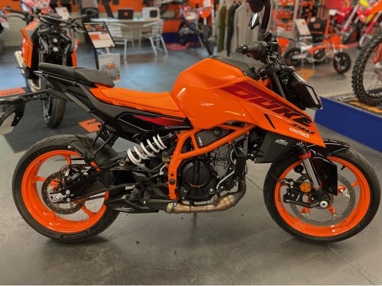 KTM 390 DUKE ABS