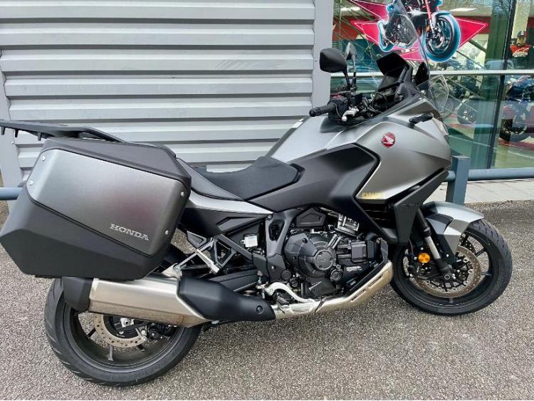 HONDA NT 1100 DCT
