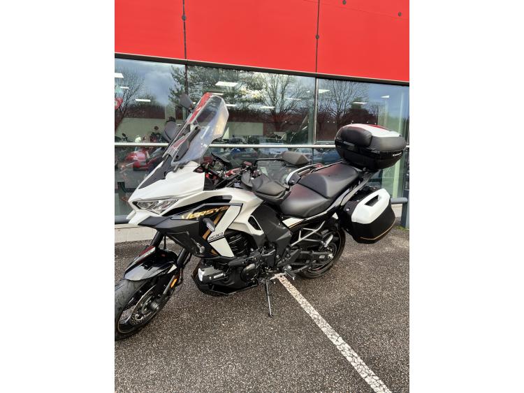 KAWASAKI VERSYS 1100 S
