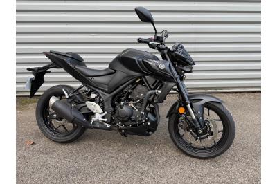 YAMAHA MT-03