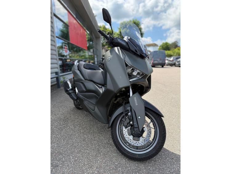 YAMAHA XMAX 300 2025