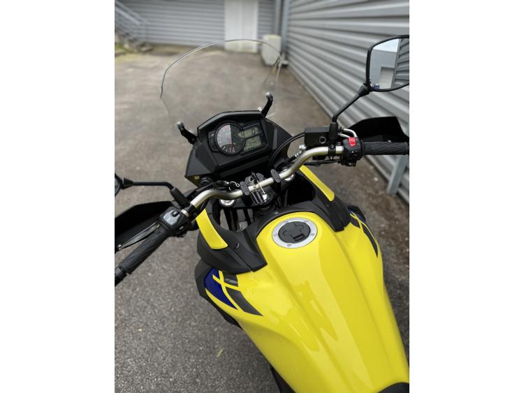 SUZUKI  V-STROM 650 XT
