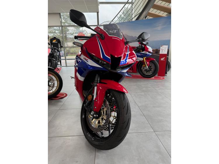 HONDA CBR 600 RR