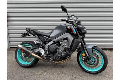 YAMAHA MT-09