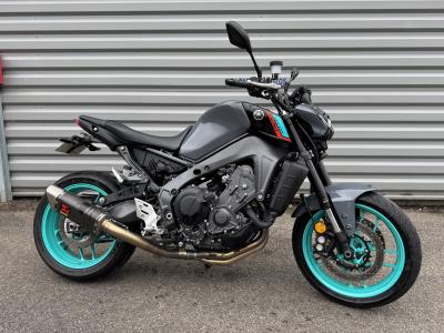 YAMAHA MT-09
