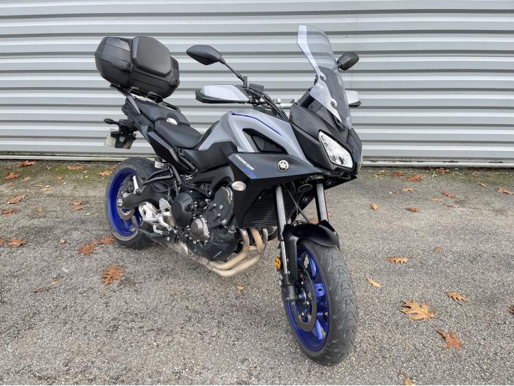 YAMAHA TRACER 9