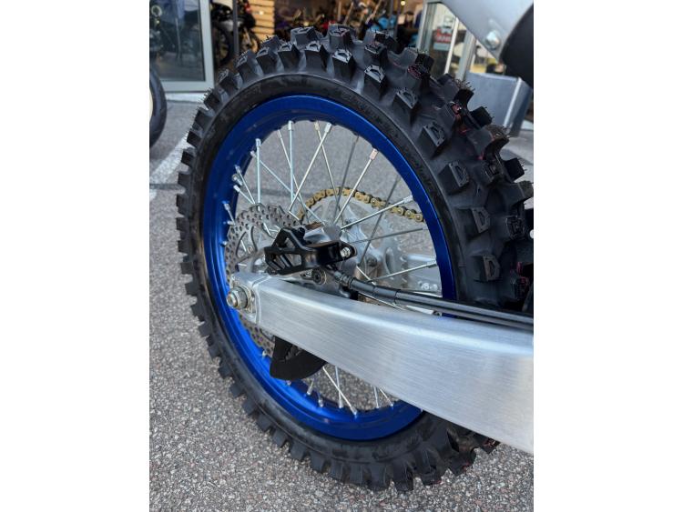 YAMAHA YZ 125 2025 