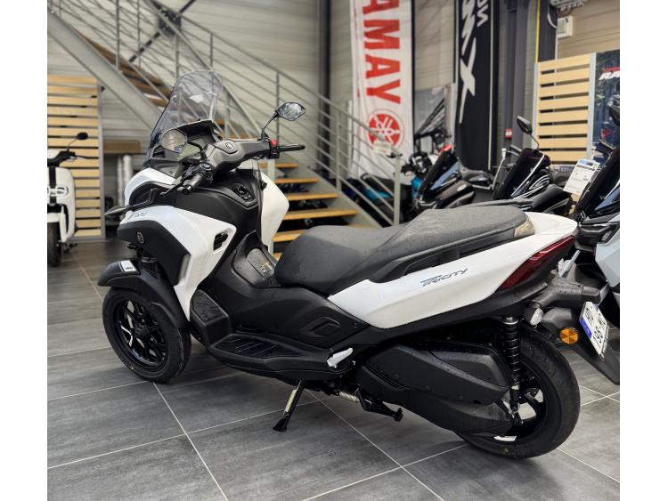 YAMAHA TRICITY 300 NEUF 