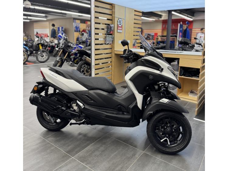YAMAHA TRICITY 300 NEUF 