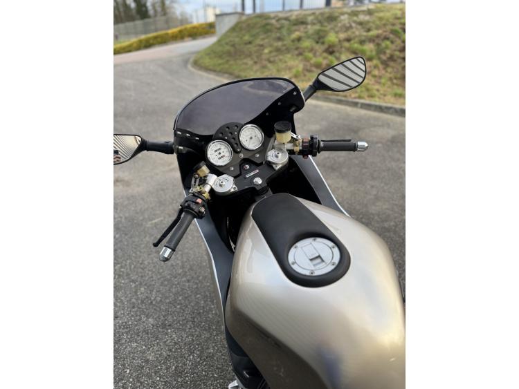 MOTO GUZZI V11 LE MANS 
