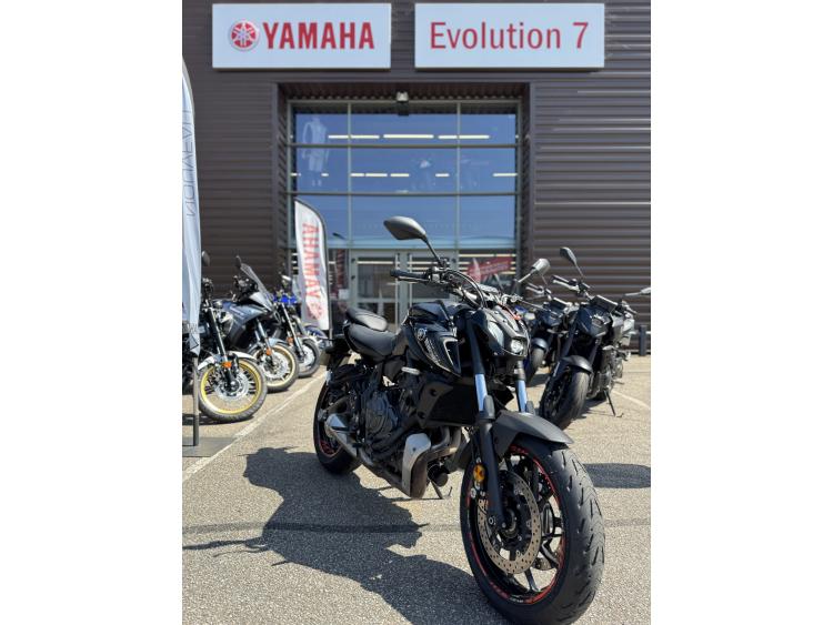 YAMAHA MT-07 A2  MT07