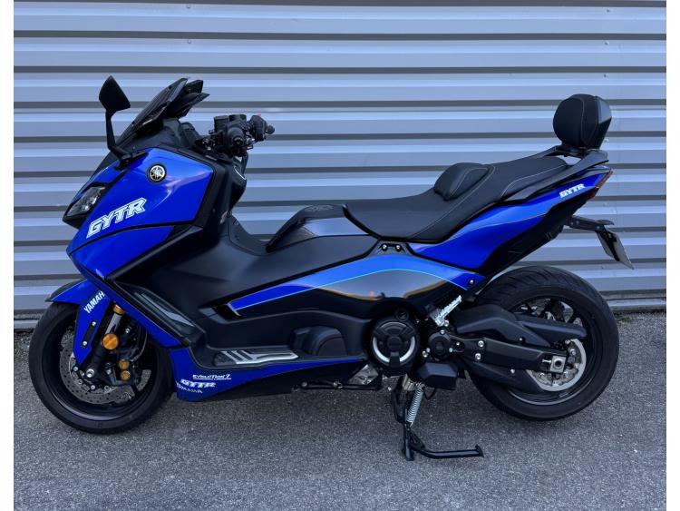 YAMAHA T-MAX 560 TECH MAX GYTR