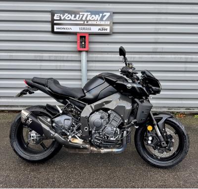 YAMAHA MT-10