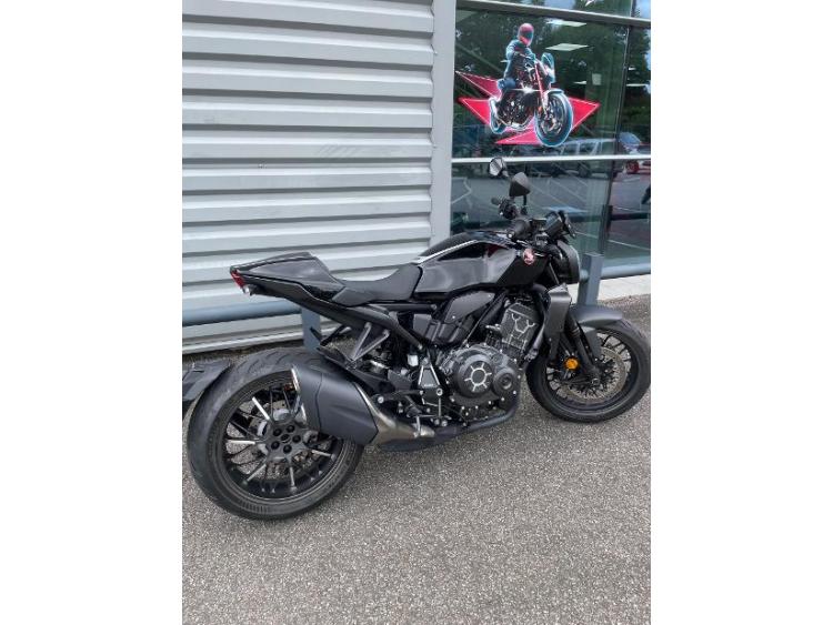 HONDA CB 1000 R BLACK EDITION