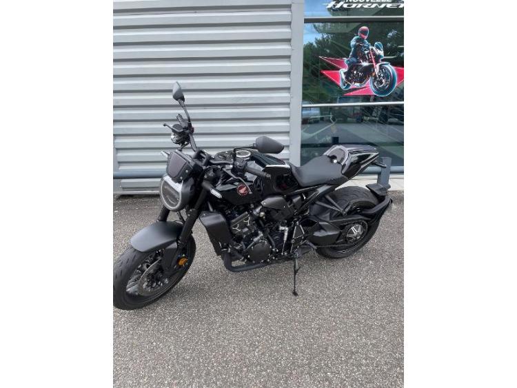 HONDA CB 1000 R BLACK EDITION
