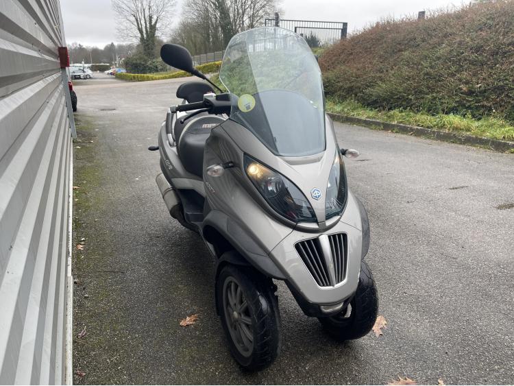 PIAGGIO MP3 400 LT