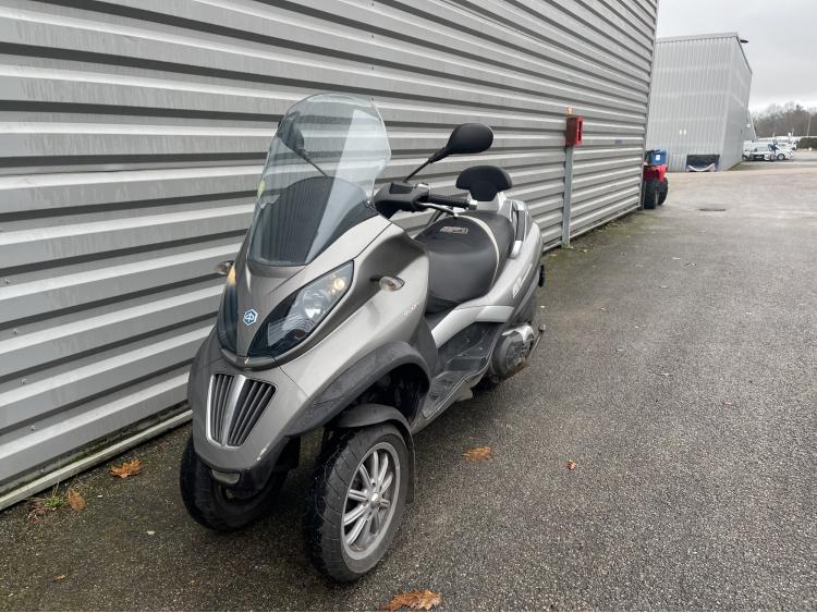 PIAGGIO MP3 400 LT
