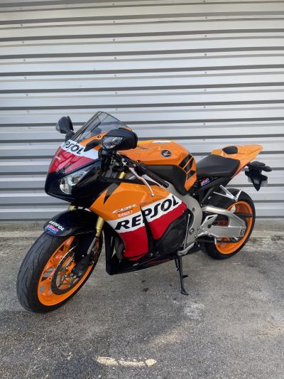 HONDA CBR 1000 RR REPSOL