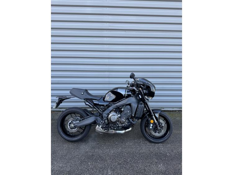 YAMAHA XSR 900 