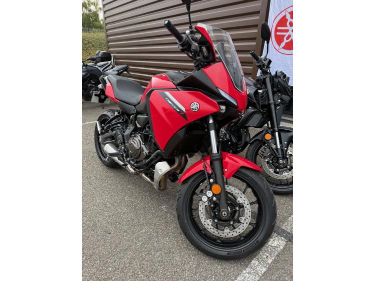 YAMAHA TRACER 7