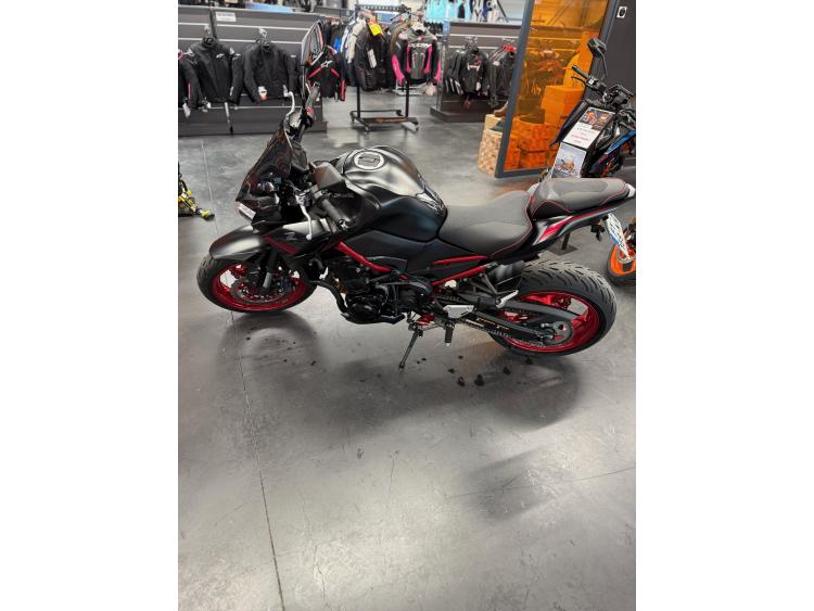 KAWASAKI Z 900