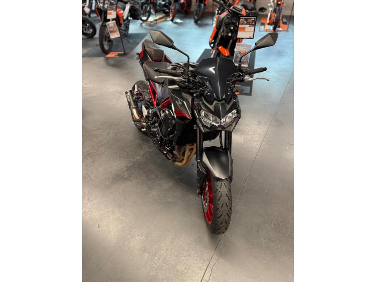 KAWASAKI Z 900