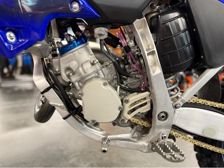 YAMAHA YZ 125