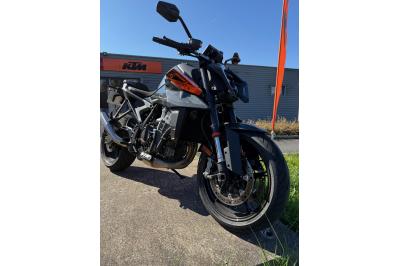 KTM 990 SUPER DUKE