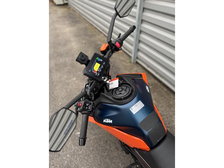 KTM 125 DUKE ABS