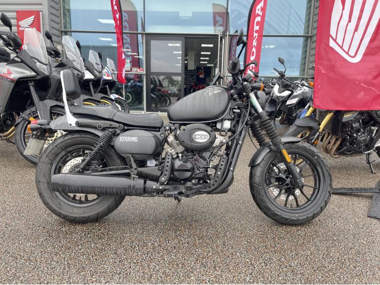 HYOSUNG GV 300 S Bobber